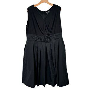 Jessica Howard Black Sleeveless Dress size 24W Plus  Elegant floral Waist Detail